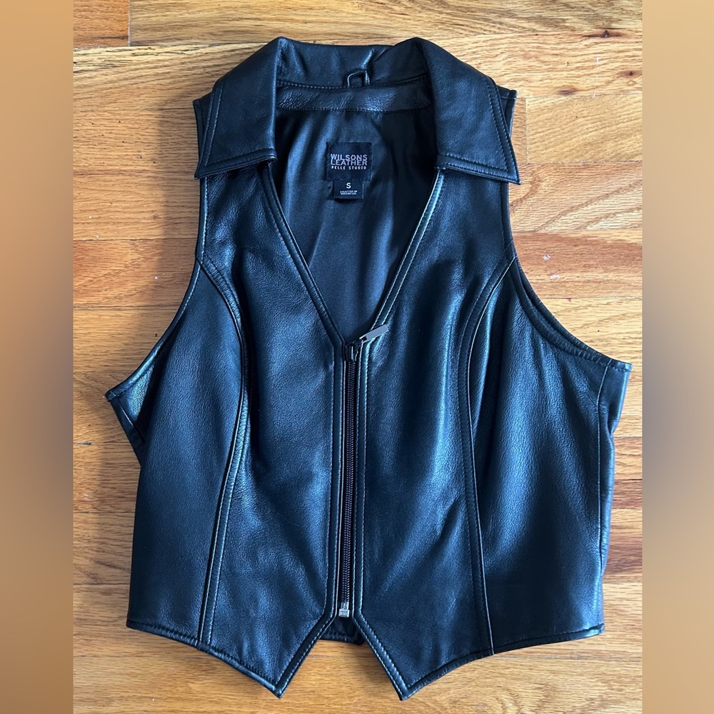 Vintage Wilsons Leather 90s Womens Small Black Zip Vest Jacket Goth Vamp